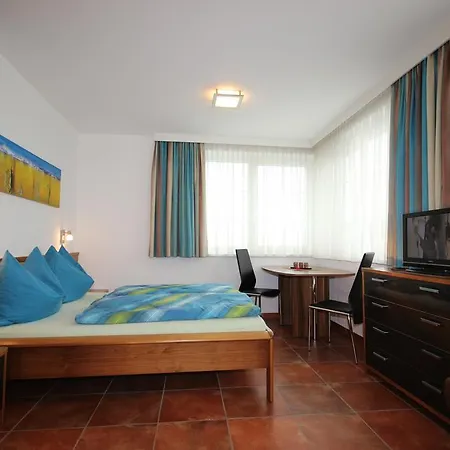 Апартаменты Schloss-weissenstein-strasse Матрай-ин-Осттироль