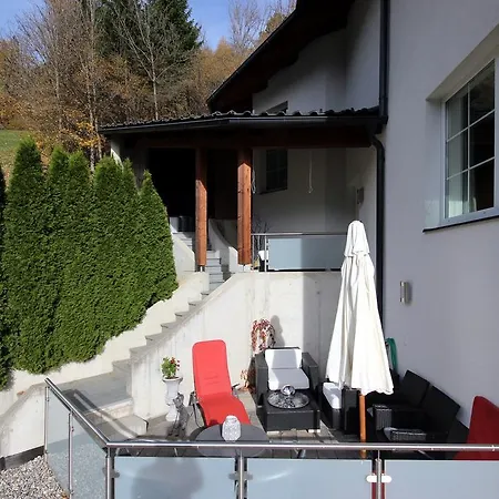 Schloss-weissenstein-strasse *