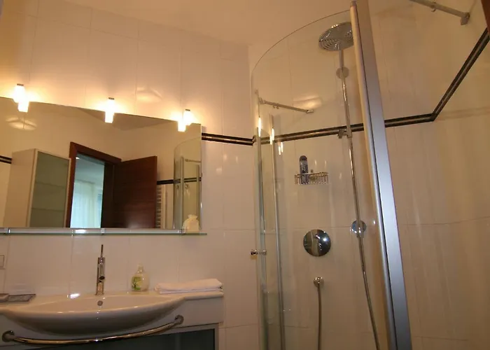 Appartamento Schloss-weissenstein-strasse