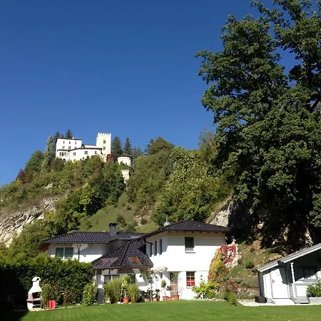 Apartment Schloss-weissenstein-strasse *